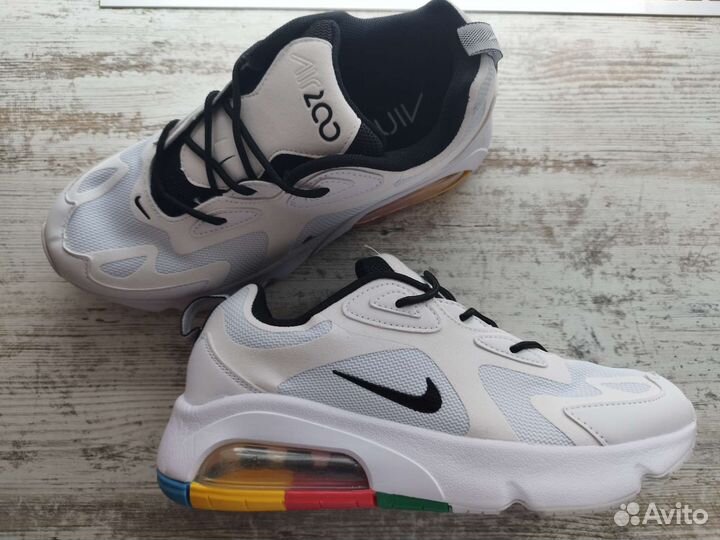 Кроссовки nike