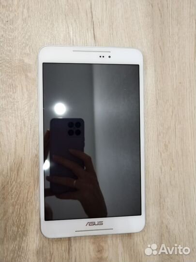 Планшет Asus FonePad 8