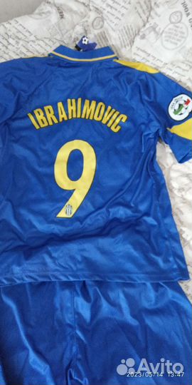 Футбольный костюм 