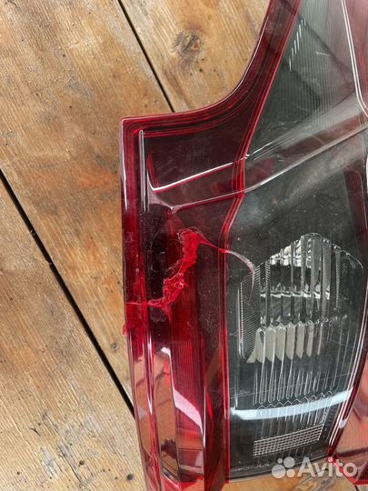 Фонарь задний левый Nissan qashqai j11