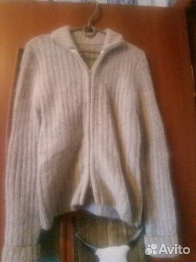 Продам ковточку из ангорки