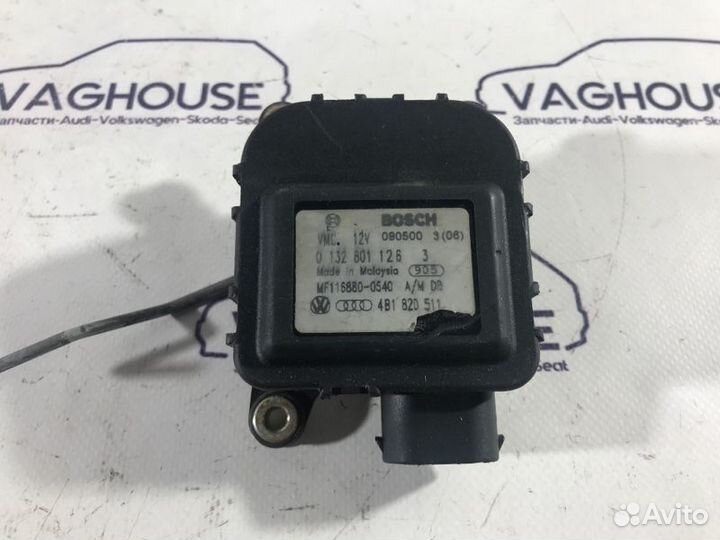 Моторчик заслонки печки Volkswagen Passat B5 3B2