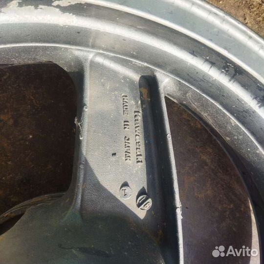 Диск Кавасаки zzr400 оригинальный