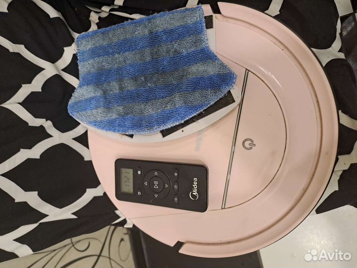 Робот пылесос с влажной уборкой моющий