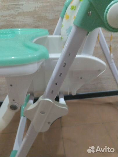 Стульчик для кормления с 6 месяцев