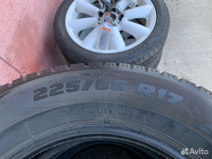 Formula Ice 225/65 R17 102T