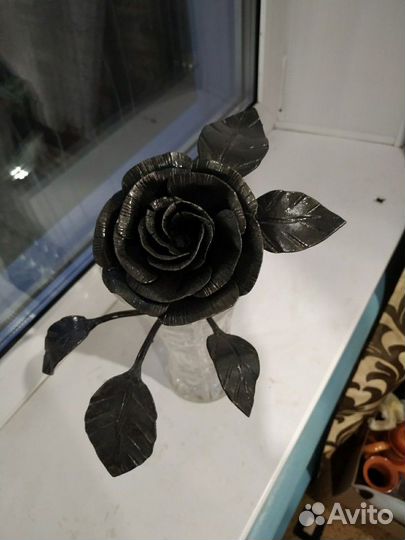 Роза ручной ковки