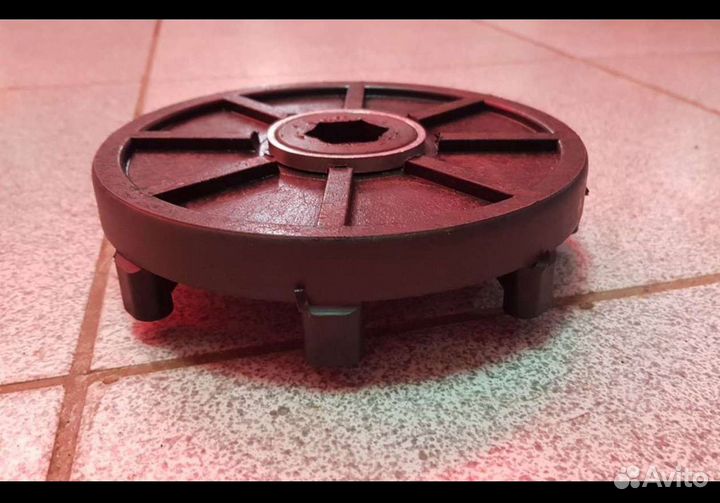 Ведущие звезды снегохода Рысь 113/119/219