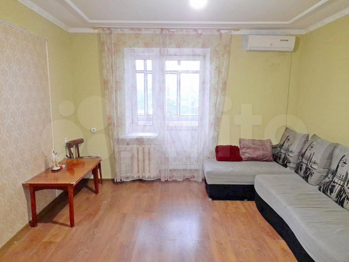 3-к. квартира, 67 м², 2/10 эт.