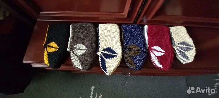 Чешки и пинетки ручной работы