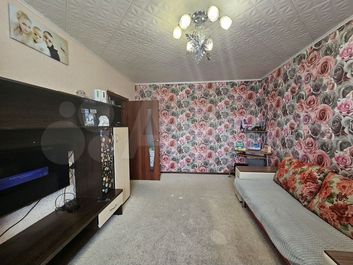 2-к. квартира, 48 м², 4/9 эт.