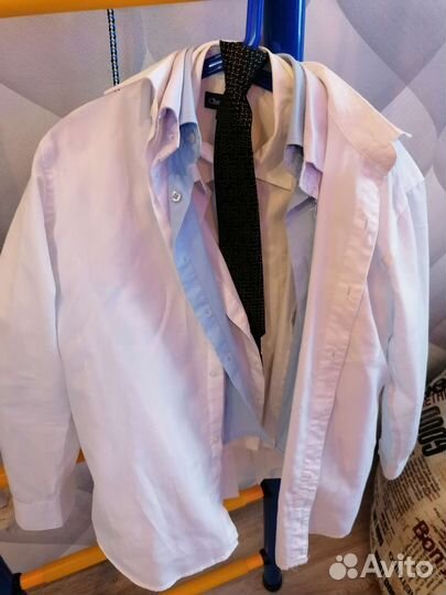 Рубашки белые