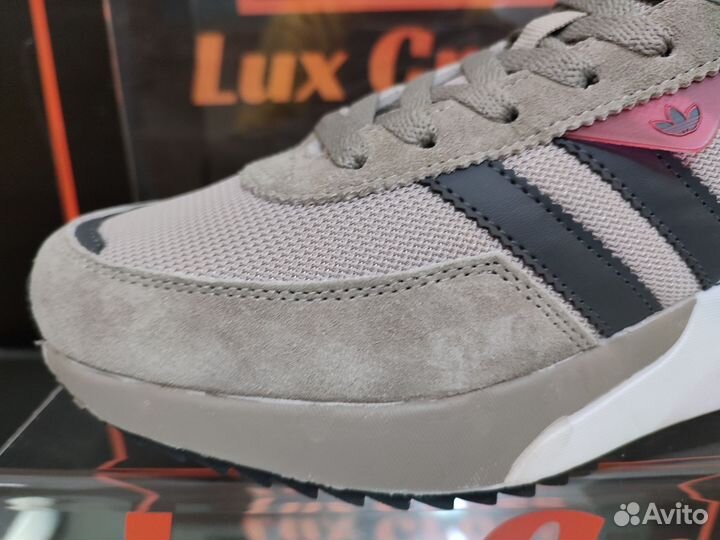 Кроссовки летние Adidas Retropy F2 beige