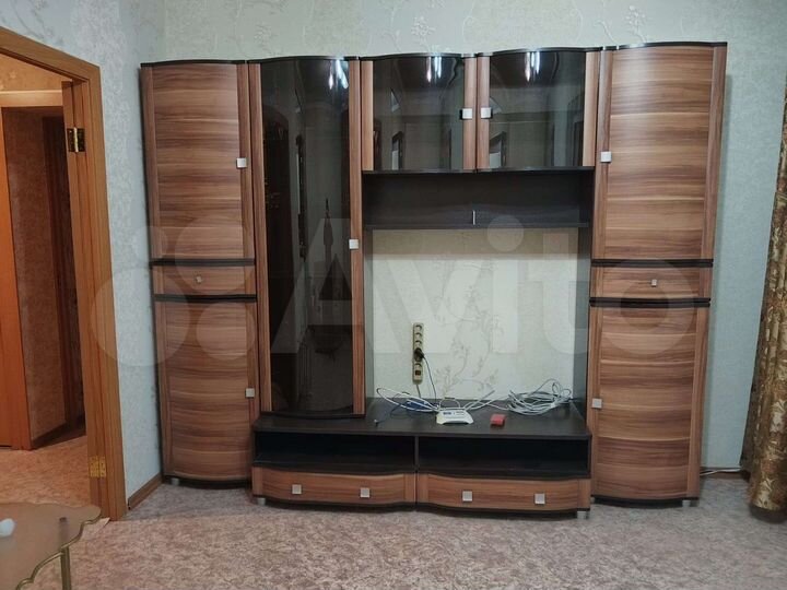 2-к. квартира, 42 м², 3/3 эт.