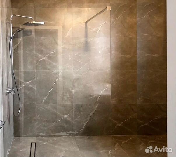 Перегородки из стекла в душевую под ключ