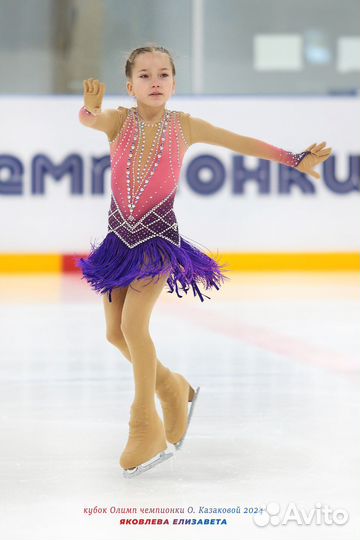 Платье для выступлений для фигурного катания 134