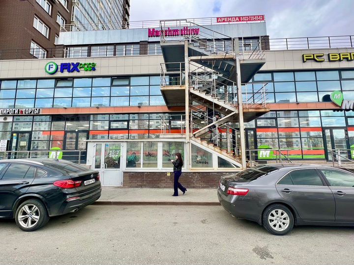 Продам торговое помещение, 165 м²