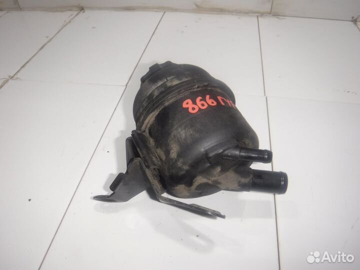 Бачок гидроусилителя Mercedes W221 S Class