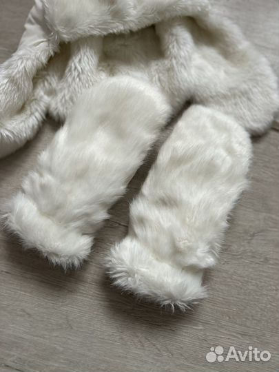 Шапка женская и рукавички с мехом outventure