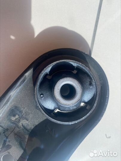 Рычаг передний подвески правый hyundai/KIA