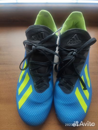 Футбольные кроссовки adidas 39,5 размер