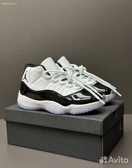 Кроссовки Nike Air Jordan 11