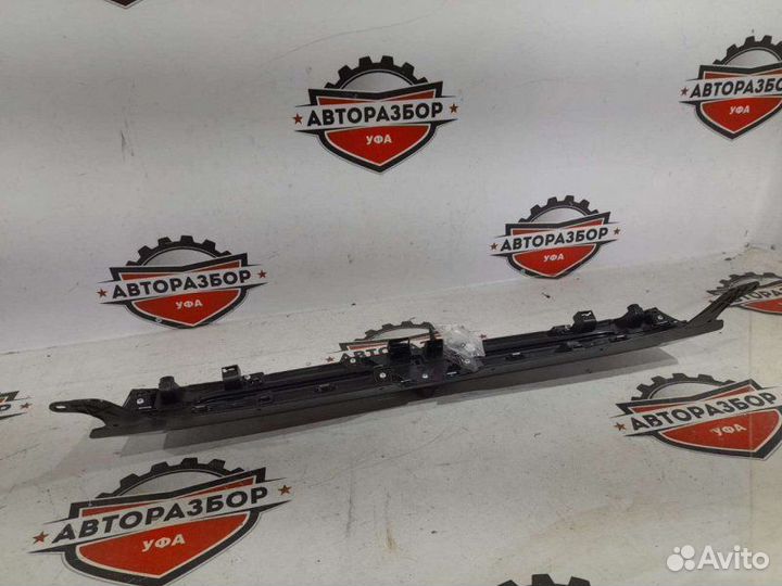 Решетка радиатора Mitsubishi Outlander 3