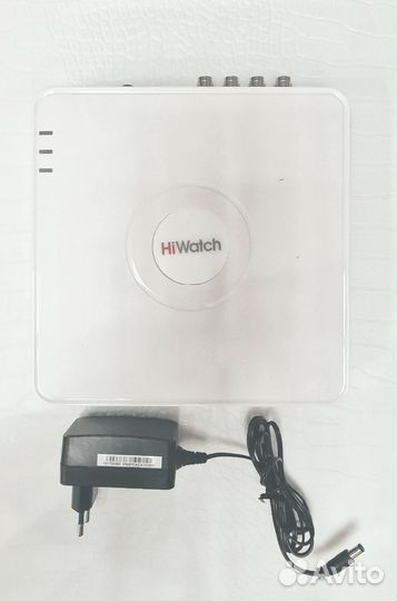 Регистратор для видеонаблюдения HiWatch DS-H208QA