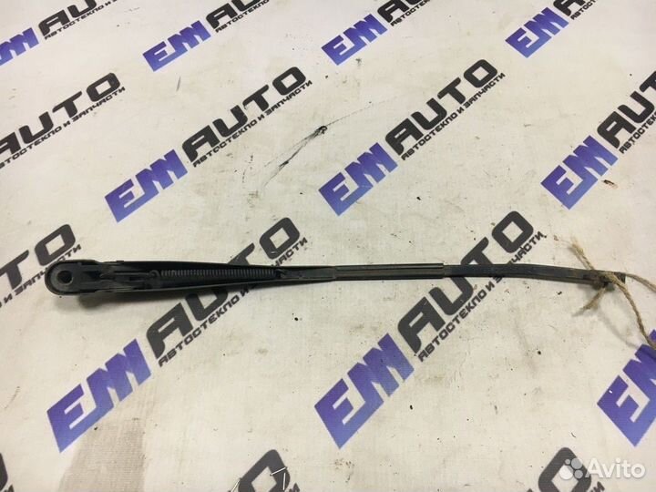 Поводок дворника ваз 2115