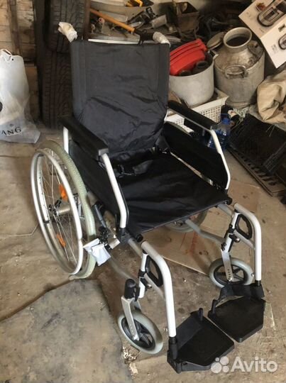 Коляска инвалидная