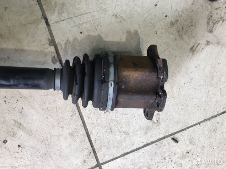 Привод передний левый Audi A6