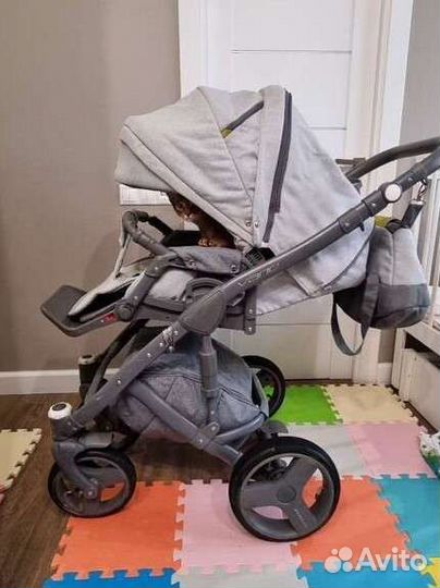 Коляска Riko Vario 2 в 1 +автолюлька