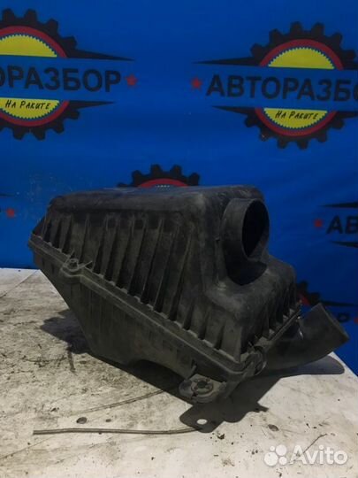 Корпус воздушного фильтра Kia Spectra