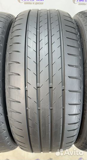 Bridgestone Turanza T005 235/50 R19 и 255/45 R19 104Y