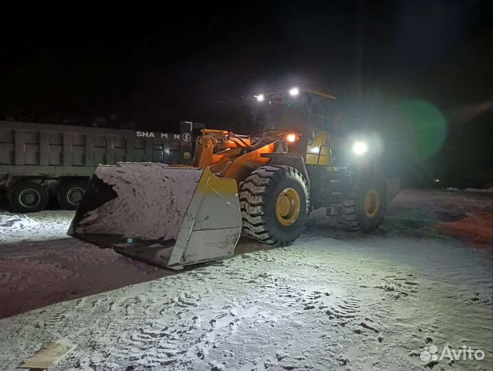 Машинист бульдозера. Машинист погрузчика