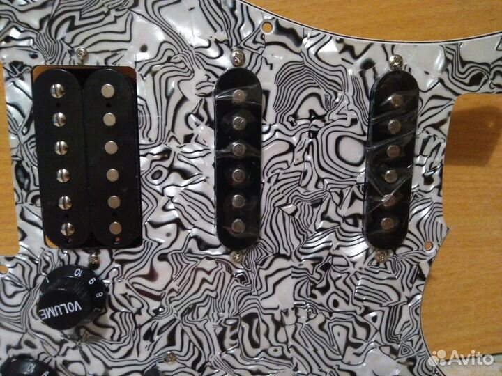 Пикгард Stratocaster