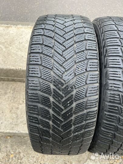 Michelin X-Ice Snow 235/45 R18 98H