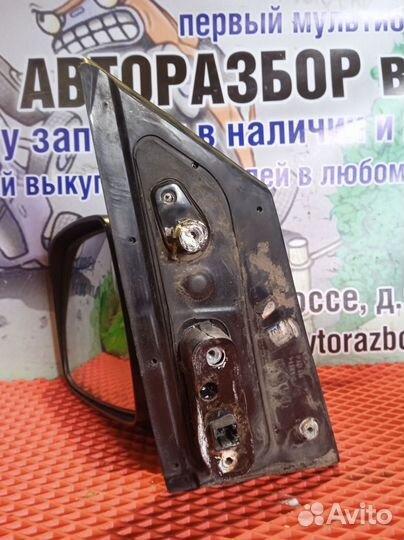 Зеркало левое Hyundai Grand Starex Н1