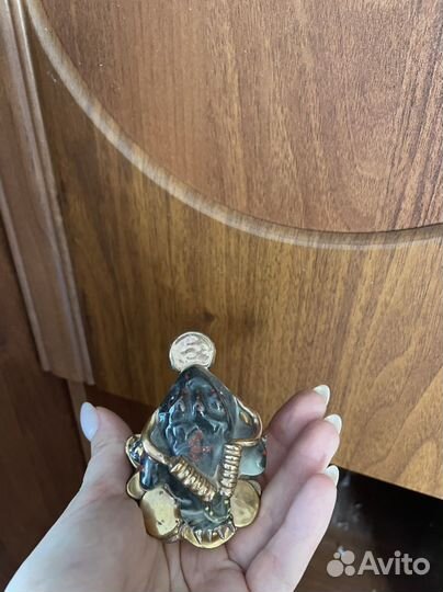 Статуэтка лягушка