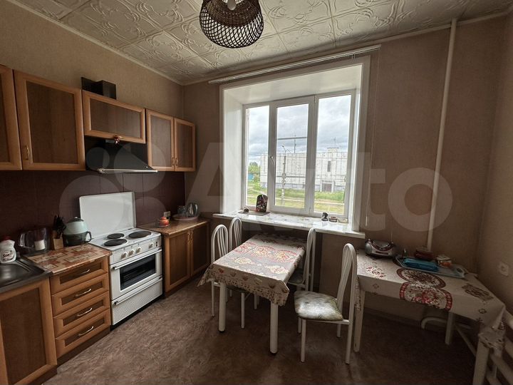 3-к. квартира, 76,6 м², 2/4 эт.