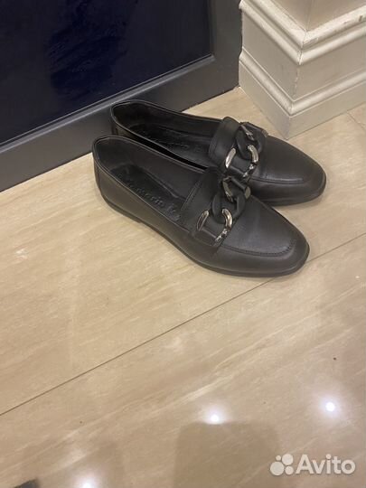 Лоферы Tamaris 37