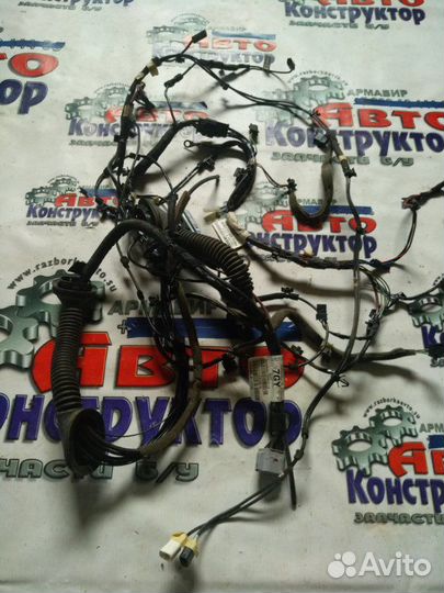 Проводка двери багажника хэчбек Opel Astra J