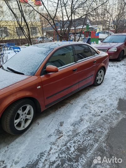 Audi A4 1.8 AT, 2003, 260 000 км