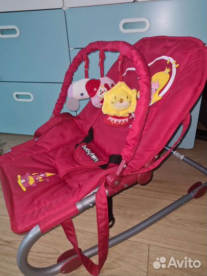 Шезлонг детский babyton