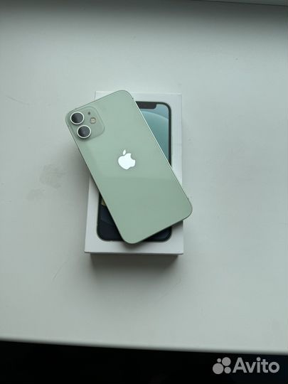 iPhone 12 mini, 64 ГБ