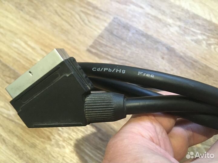 Кабель скарт-скарт