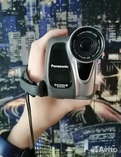 Видеокамера Panasonic NV-GS6