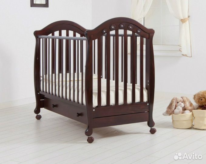 Детская кроватка, матрас, бортики