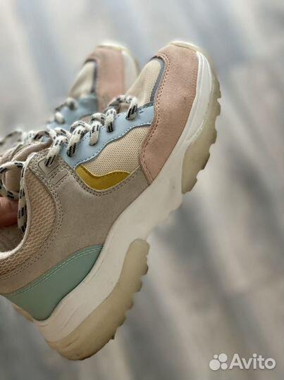 Ботинки, кеды, туфли