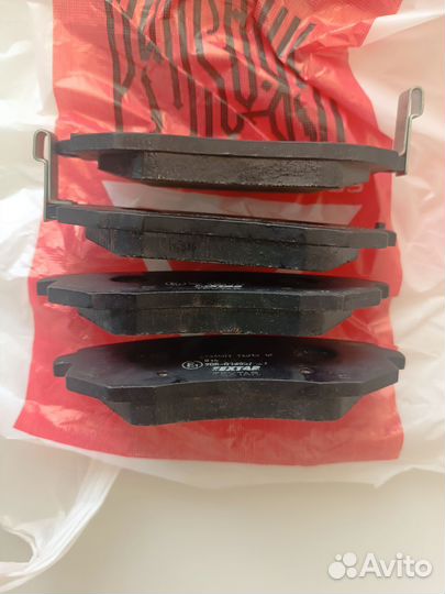 Тормозные колодки Textar 2437201